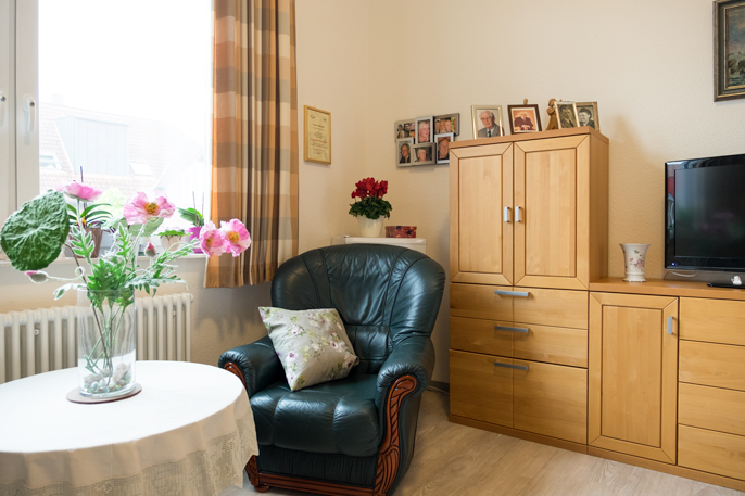 Wohnbereich mit Sessel